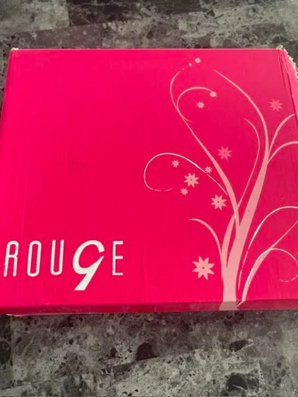 Rouge! brand rouge